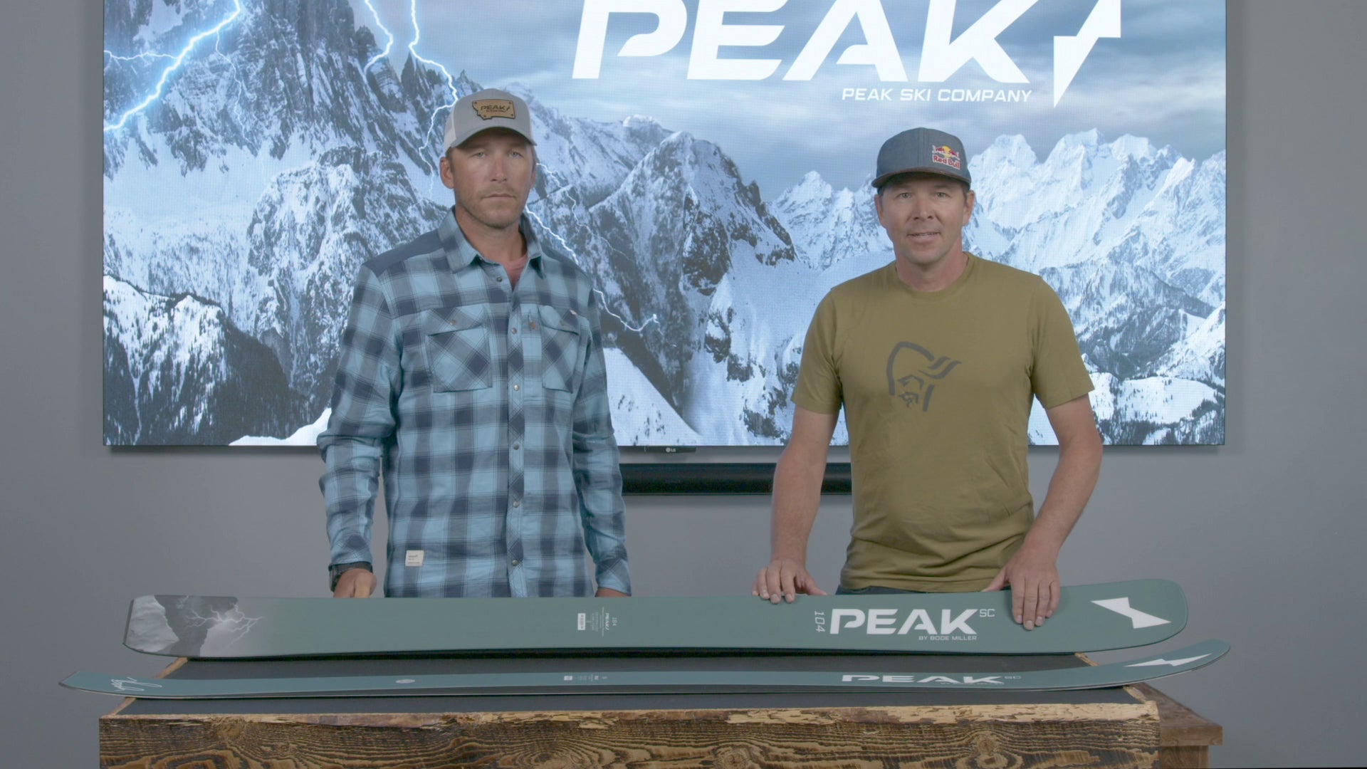 Load video: Peak 104 by Dav overview video